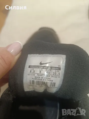 Маратонки Nike, снимка 4 - Маратонки - 49423679