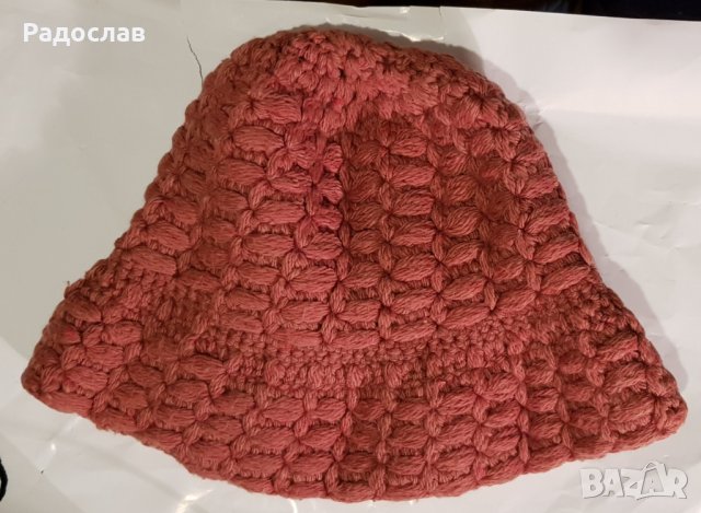 Дебела топла зимна шапка плетена , снимка 2 - Шапки - 35191876