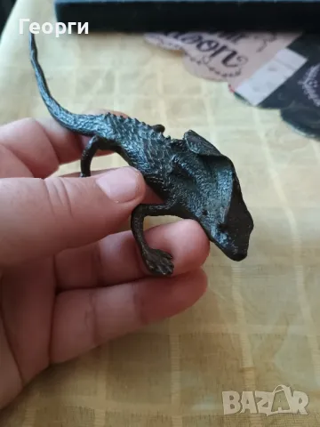Красив бронзов гущер, снимка 4 - Антикварни и старинни предмети - 50092753