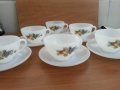 Сервиз за чай френски аркопал, снимка 1 - Антикварни и старинни предмети - 29996698