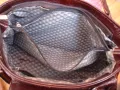 Лачена чанта носена броени пъти , снимка 10