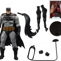 Екшън фигура McFarlane DC Comics: Multiverse - Batman (The Dark Knight Returns), 18 cm, снимка 5 - Колекции - 38898282