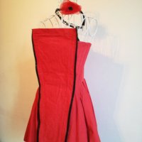 Елегантна червена рокля, снимка 2 - Рокли - 29088860