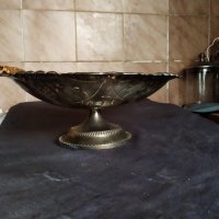 позлатена метална купа в стил арт деко, снимка 2 - Антикварни и старинни предмети - 29571155