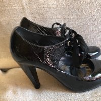 Дамски обувки естествен лак Carvela, снимка 3 - Дамски обувки на ток - 29288656