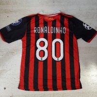 Тениска Роналдиньо Милан , снимка 1 - Футбол - 42141733