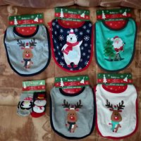 Бебешки Коледни лигавници и чорапки., снимка 1 - Бебешки чорапи - 38852197