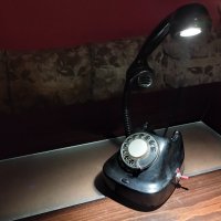 Арт лампа / телефон за бюро или нощно шкафче , снимка 3 - Настолни лампи - 38625845