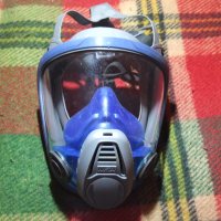 Продавам предпазна маска , снимка 1 - Други инструменти - 30813645