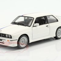 Метална количка Bburago 1988 BMW 3 Series M3 1/24, снимка 1 - Колекции - 39805866