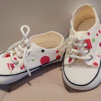 Обувки за момиче н.19, снимка 1 - Бебешки обувки - 42662658