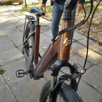 Електрически Велосипед LAPIERE  BOSCH , снимка 10 - Велосипеди - 42923962