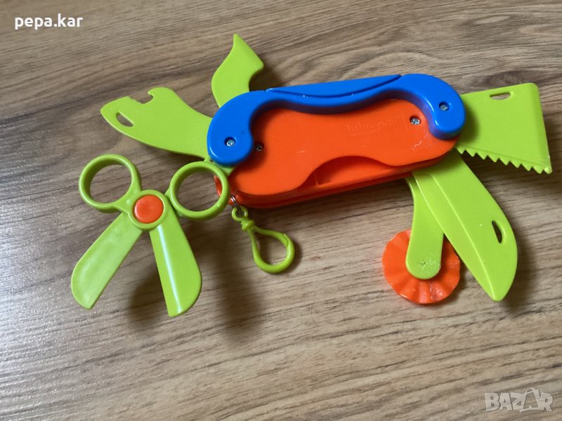  Ножичка и форми За пластелин-Itstmagical,органайзер за моливи и фенерче подарък, снимка 1