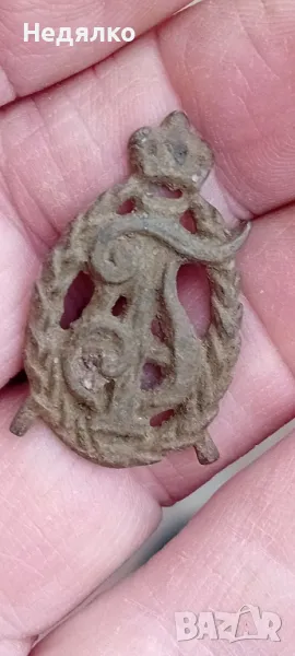 Стара бронзова кокарда,значка,вензел, снимка 1