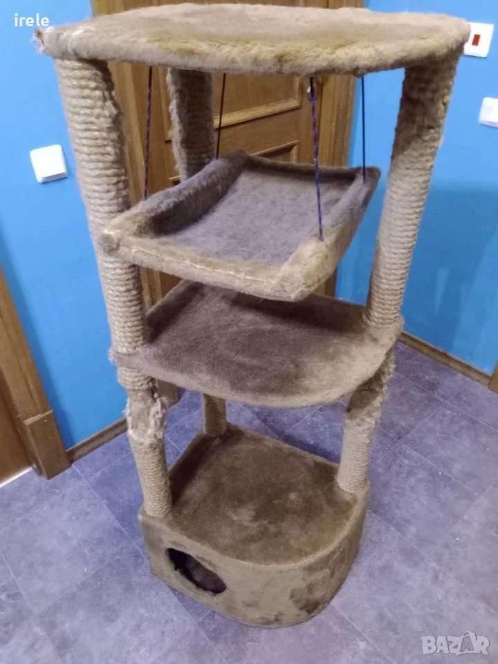 Котешка кула, подарявам, снимка 1