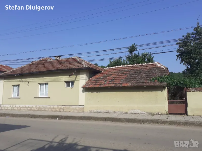 Продавам къща в гр.Монтана, снимка 1