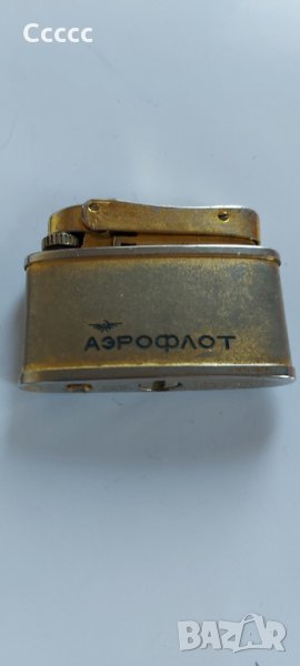 Газова  запалка  Penguin chevron позлата, снимка 1