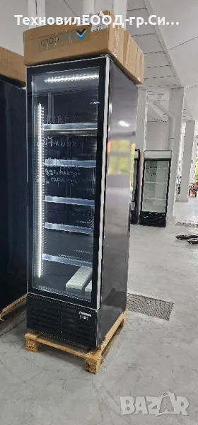 Нова Хладилна Витрина 424 литра , снимка 1