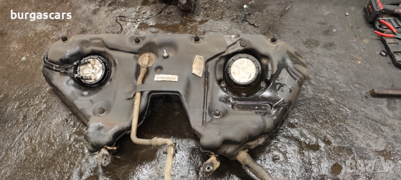 Резервоар A2114704801 кошница Mercedes E220 W211 2.2D - 160лв, снимка 1