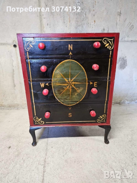 Уникален ръчно рисуван шкаф с морски мотиви, снимка 1