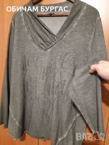 ЛИКВИДАЦИЯ 4XL ЕФЕКТНА ТУНИКА С ЦВЯТ КАКИ И НАДПИСИ С МАЛКИ КАПСИ, снимка 3 - Блузи с дълъг ръкав и пуловери - 39897400