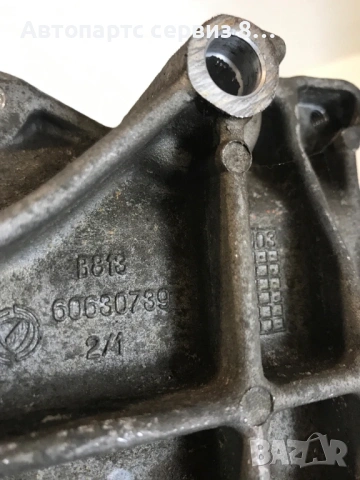 Alfa Romeo 147 2004 1.9 JTD Стойка Държач оригинална 60630739, снимка 2 - Части - 53022622