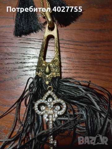 Колие с пискюли и обеци, снимка 3 - Бижутерийни комплекти - 52592670