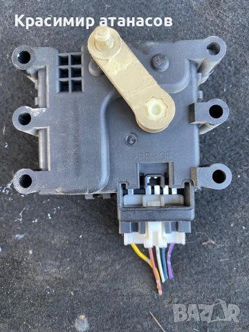 Моторче клапа парно за Мазда 5.2005-2010г, снимка 7 - Части - 42763126