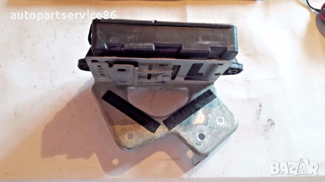 Контролен модул ECU за безключов достъп и старт за Land Rover Discovery IV AH22-19H440-AG, снимка 2 - Части - 54338015