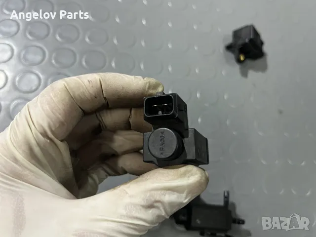 Мап сензор и вакуум клапани на колектора за BMW E46 320D (150 к.с.), снимка 3 - Части - 49938990