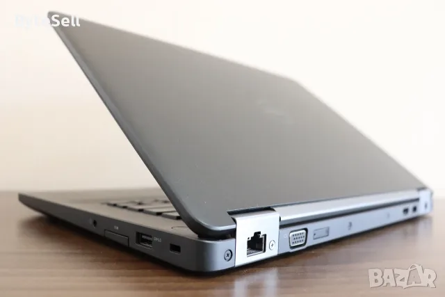 Dell Latitude E5470 / i7-6820HQ / 8GB / 256GB NVMe / Отличен, снимка 2 - Лаптопи за работа - 55971556