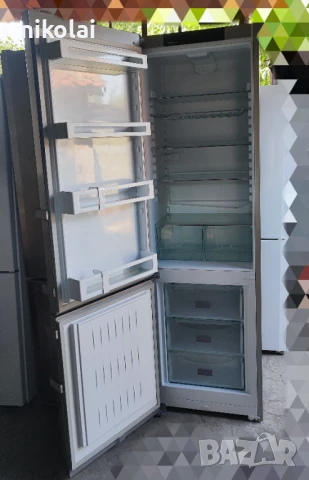 Хладилник с фризер Liebherr , снимка 2 - Хладилници - 50939691