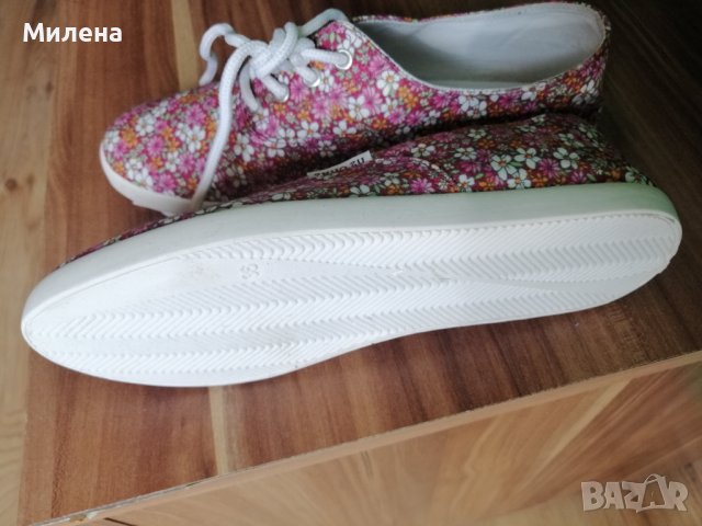 Сникърси на цветя , снимка 2 - Маратонки - 36819242