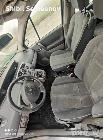 Renault Scenic 1.9, снимка 10 - Автомобили и джипове - 52456647
