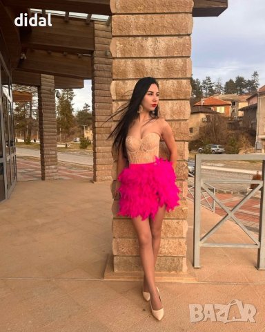 Бутикови корсет и пола с естествени пера , снимка 2 - Рокли - 44182556