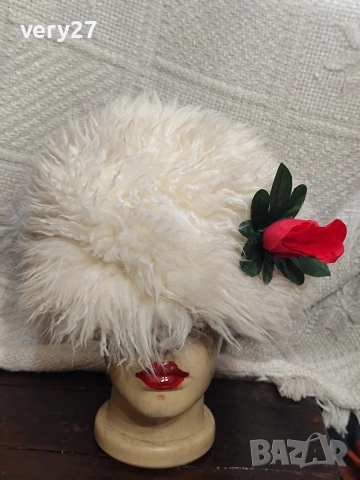 калпаци навуща и пояси , снимка 5 - Антикварни и старинни предмети - 50165843