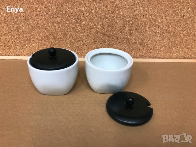 Порцеланови съдчета с капачета за кафе или захар - 2 бр.