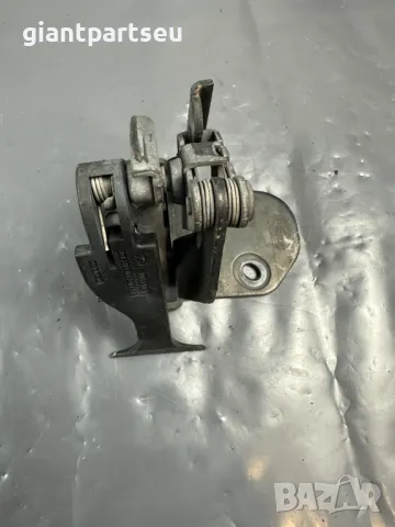 Заключалка Преден Капак за Мерцедес Mercedes-benz W203 A2038870427