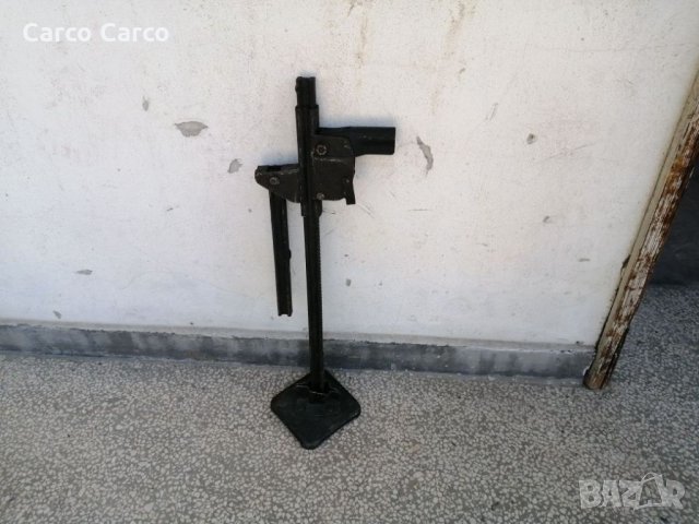 Оригинални Крикове за всички автомобили.Лада Жигула Фолксваген Ауди БМВ Мерцедес Шкода Сеат Форд Опе, снимка 5 - Аксесоари и консумативи - 35517910