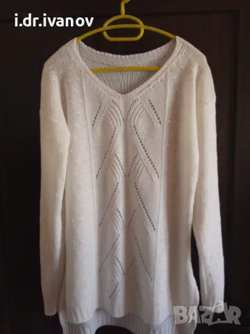 бяла блуза плетиво с издължен гръб