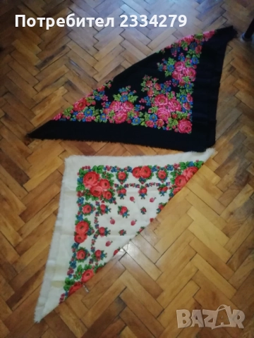 Стар пищимал-пола, женски елек, кърпи-забрадки за глава. , снимка 8 - Антикварни и старинни предмети - 52257462