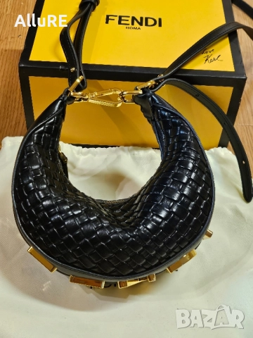 FENDI Налична чанта, снимка 6 - Чанти - 52188664