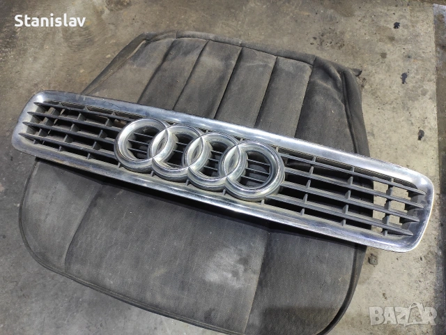 Оригинална предна решетка Ауди Audi B5 