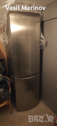 Хладилник с фризер инокс Ariston , снимка 2 - Хладилници - 53121487
