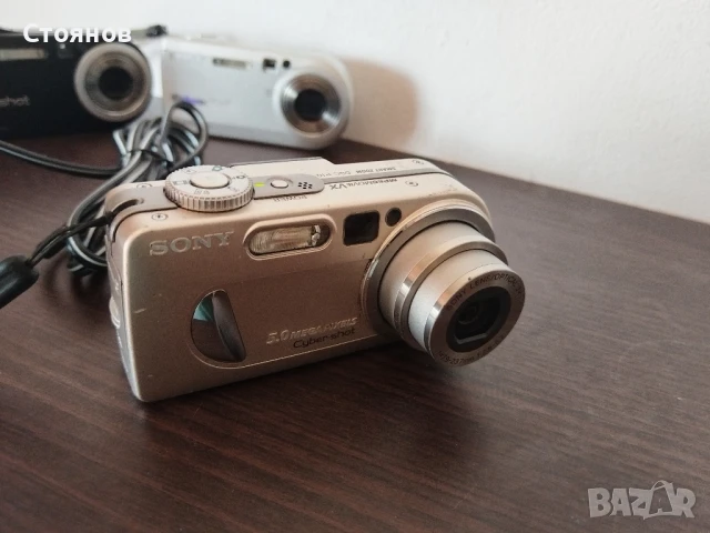 Камери SONY Cyber-shot DSC-P100,DSC-P120,DSC-P10, DSC-P200, снимка 9 - Фотоапарати - 48364184