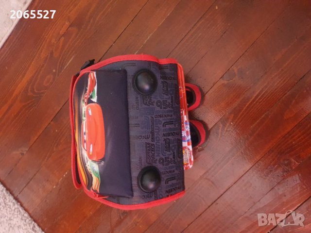 Комплект"Макуин", снимка 2 - Кенгура и ранички - 37536090