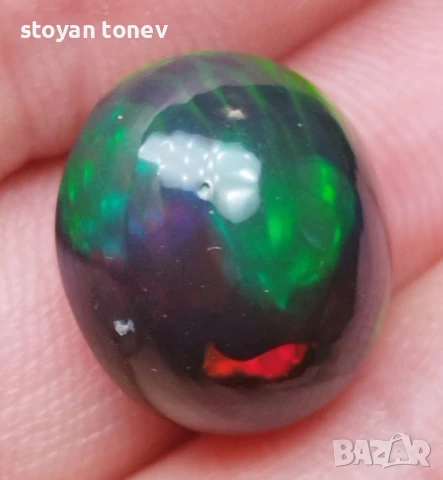 Голям черен опал с изумяваща игра на цветове тип дъга 6.59кт! Нов!, снимка 5 - Други - 50923569