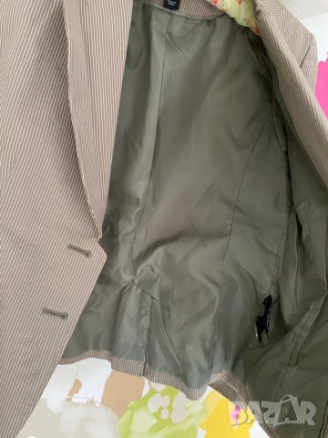 Н&М ново сако с риза,М размер, снимка 9 - Сака - 29824534