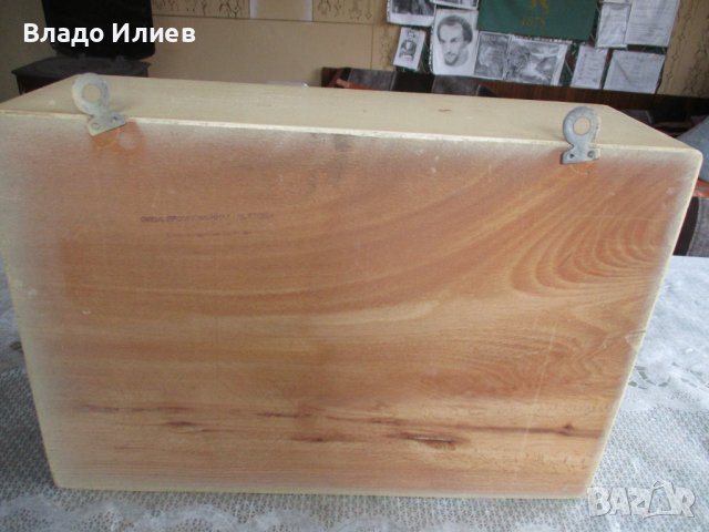 Аптечка домашна дървена винтидж за окачване на стената, снимка 4 - Кутии за съхранение - 31583008