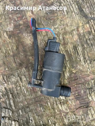 85330-0F020. Помпичка течност чистачки за Тойота версо. 2013-2018г